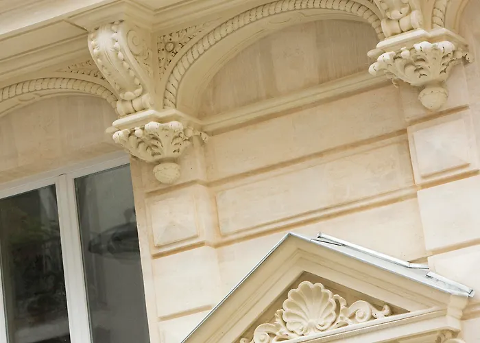 Hotel Le 10 BIS Parijs