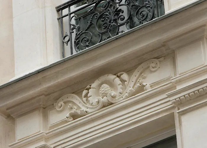 Hotel Le 10 BIS Parijs